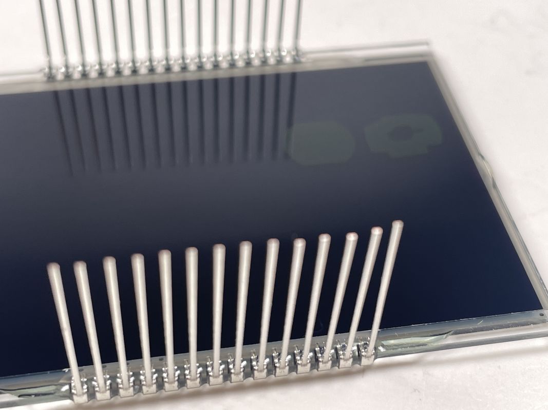مصنع جودة جيدة مخصصة مصفوفة HTN شاشة LCD أحادية اللون 7 قطعة شاشة LCD الرسومية لأدوات الدراجات النارية