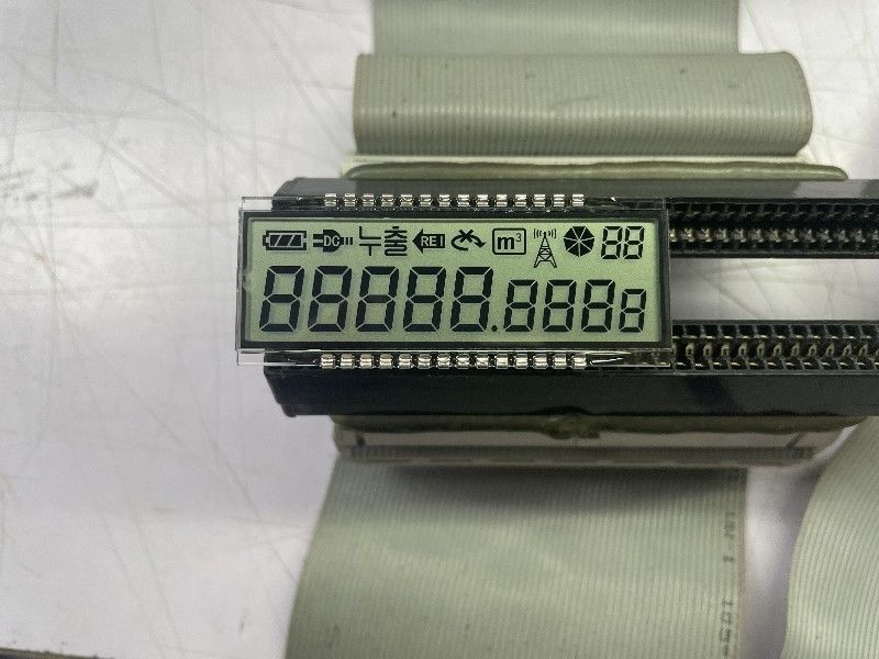 تصنيع مخصص 8 أرقام TN شاشة LCD إيجابية سبعة قطاعات اتصال PIN لعدة الغاز الإلكترونية